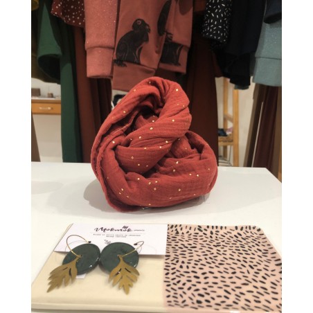 Grande écharpe brique à pois dorés fabriqué en France à Toulouse